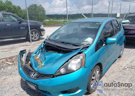 2013 Honda Fit Sport из США, поврежденный, VIN JHMGE8H58DC054387